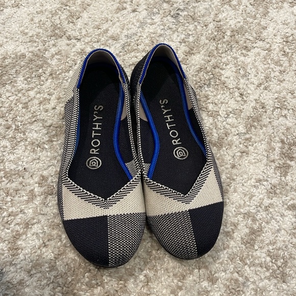 Rothys Women's The Flat Captoe Black White Size 6.5 - Picture 7 of 7